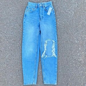 NWT Urban Outfitters High Rise Baggy Light Wash Distressed Butt Ripped Jeans